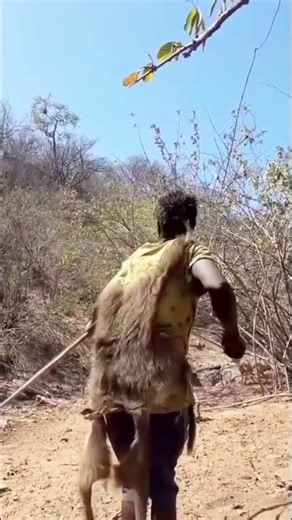 Real Life Skill: Traditional Bow & Arrow Precision! 🏹#Archery#Traditional#Survival#Primitive#Hunting
