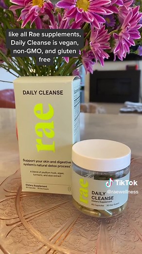 Daily Cleanse: Detox for Your Skin and Digestive Health