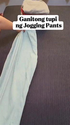 10K views · 96 reactions | Space Saver na tupi! #tutorialreels #hacksandtips #tipsoftheday #fblifestyle #tips #lifetips #tipsandhacks #tipsforyou #secret #tutorialvideo #tshirts #tipsandtricks #tutorial #hacks #foldingtips | Alyssa Claire | Facebook