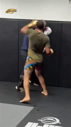 Alex Pereira Looking Good!! #ufc #shorts