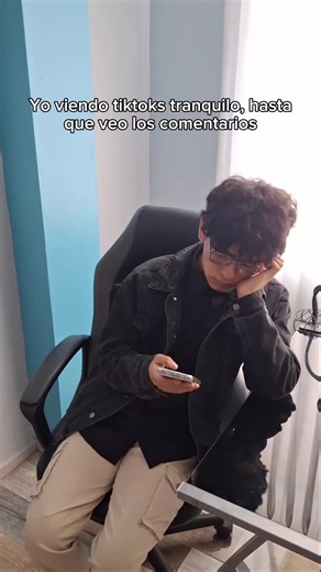 siempre los veo en los comentarios | ig: cristberd_ #meme #humor #comentarios #glorp #alien