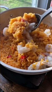 Arroz con Camarones / full recipe in the comments #puertorico #shrimp #rice