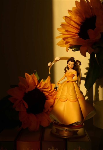 Unboxing Beast Kingdom Disney Princess Fall in Love Mini D-stage 005