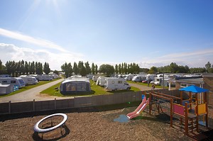 Manor Park Holiday Village, Hunstanton, Norfolk | Pitchup.com