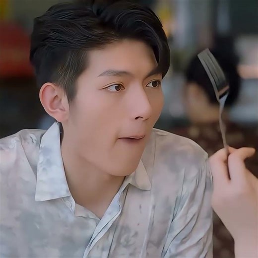 🤣🤣🤣 #fanzhixin #مذكرات_وينديريلا #WenderellasDiary #youku #cdrama #shorts #chinesedrama