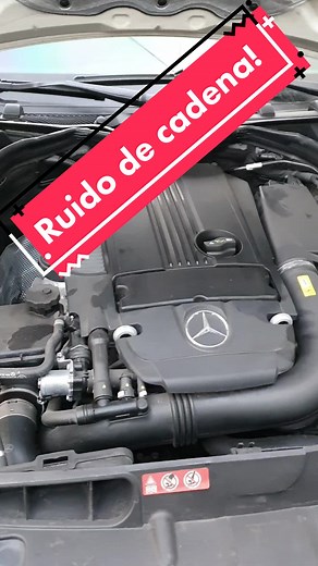 Ruido extraño del motor Mercedes Benz A271