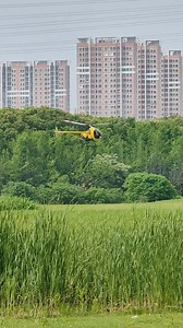 Mr. Shen Benzhong the chairman Sends Warm Christmas Wishes: Inviting Overseas Friends to Jiangsu Flyben Engine Co.,Ltd for Guidance and Helicopter Flight Experience As the Christmas season approaches, the world is filled with a joyous and warm festive atmosphere. At this special moment, Mr. Shen Benzhong the chairman of Jiangsu Flyben Engine Co.,Ltd joins hands with Sales Manager John Clark, General Manager Assistant Ms. Kora, and Pilot Mr. David to extend the most sincere Christmas greetings to