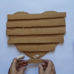 beautiful cardboard and pista shells heart craft ideas | My Arts & Crafts