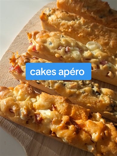 1 recette 5 saveurs de cake apéro il te faut 1 yaourt 3 pots de farine 1/2 pot d'huile 11 g levure sel poivre cuisson environ 20 minutes à 180 degrés place à ton imagination pour les différents goûts fêta chorizo jambon olives chèvre roquefort emmental... bon appétit #apero #cake #aperitif #ideerecette #aperitifdinatoire