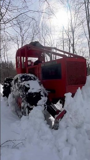 Plowing snow with a Timberjack 225D #winter #timberjack #skidder #shorts
