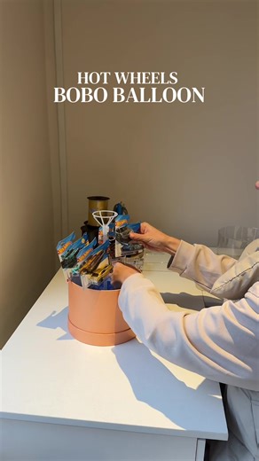 Create a Hot Wheels Bobo Balloon for Kids