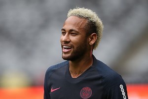 Juventus Transfer News: Bianconeri join the race to sign Barcelona-linked Neymar