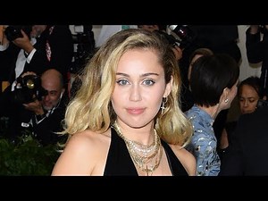 Miley Cyrus Wipes ENTIRE Instagram Clean & Fans Are Freaking Out