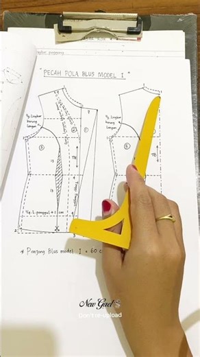 Blouse Body Pattern Breakdown Model 1