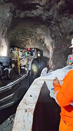 8.8K views · 125 reactions | loading system using remote control heavyequipment | Alat Berat Mania | Facebook