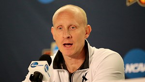 Chris Mack on timing of house sale: 'Love Xavier!'