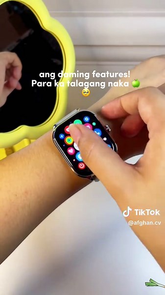 pov: you found an affordable smartwatch with a lots of features! ⌚️🖤✨ #h9smartwatch #smartwatch #wristwatch #h9watch #techtok #fyp