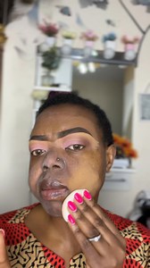 Use calamine lotion and powder before foundation | Naomi Plusglam