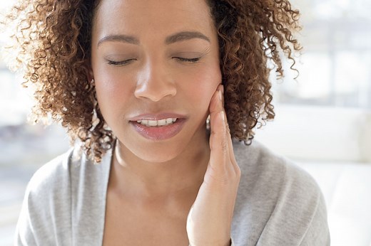 How to Manage Dry Socket Pain After Tooth Removal