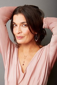 Creating Peace for Your Soul and Space with Nidhi Huba, creator of Aum Home, Master Kundalini Instructor