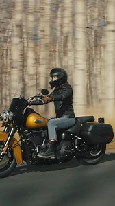 9.4K views · 353 reactions | Showstopping vintage details and pure rock and roll style.​ 2023 Heritage Classic ➡️ https://www.h-d.com/HeritageClassic | Harley-Davidson | Facebook