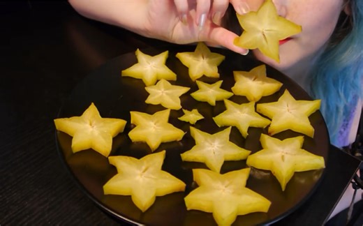 【Mystic Saurus】早期视频～吃杨桃～