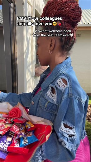 Chocolate Bouquet Delivery for Workplace Surprises