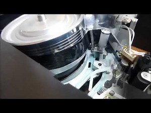 How a VCR works from inside