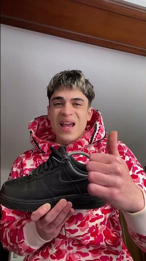 How to combine the Black Air Force 1