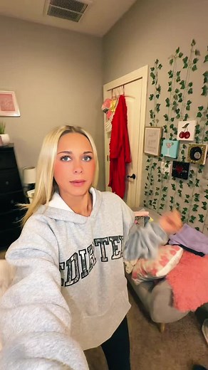Sister Closet Rager: A Fun Closet Tour