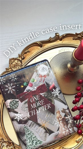 Val on Instagram: "Let’s make a DIY CHRISTMAS KINDLE CASE INSERT! 📖🎄🖨️ this was SO fun to make and now my kindle looks so cute!! | love that it’s DIY so nobody else has the same case as you- it’s so unique! If you do this please tag me- I want to see your cases! _____ bookish crafts, DIY kindle case inserts, kindle paperwhite case, Christmas holiday craft, books, valbinds"