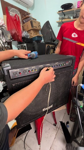 Servis Speaker Keyboard & Gitar oleh Andri Audio