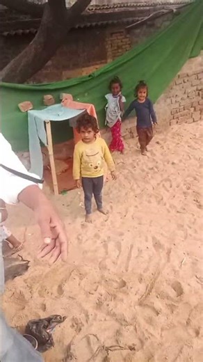 meet a cute children 😊😊#youtubeshorts #dailyvlog