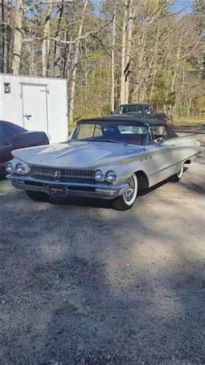 barrett jackson 1960 buick lesabre