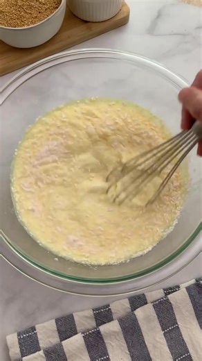 Who else remembers that perfect coconut cream pie from childhood? 🥥 These no-bake parfaits capture all the flavors we loved—sweet, creamy, and layered with a graham cracker crunch. 👇RECIPE👇 Ingredients For the Coconut Pudding: ▢ 1 (3.4-ounce) box instant coconut cream pudding mix ▢ 2 cups cold milk ▢ ½ teaspoon coconut extract optional, for extra flavor For the Layers: ▢ 1 cup heavy whipping cream ▢ 2 tablespoons powdered sugar ▢ ½ teaspoon vanilla extract ▢ 1 cup graham cracker crumbs ▢ ½ cu