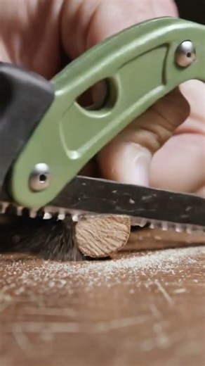 Mini Hand Saw Working | Smooth Wood Cutting