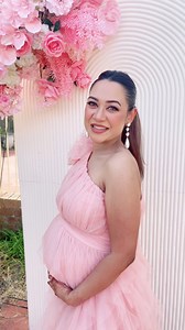 A glimpse of my baby shower 💗 #viralreelschallenge2025viralreelschallengejaiviralreelschallengeviralreelschallenge #reelsviralシ #makeupartist #styleinspiration #fashionblogger #makeupblogger #mummytobe | Annie Afroz Bridal Makeover