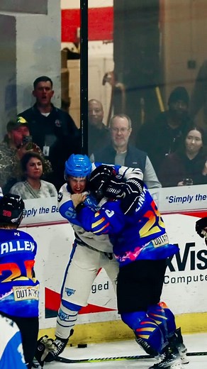 What’s a Havoc win without a little tilt and the kiss of death 😙 | Huntsville Havoc