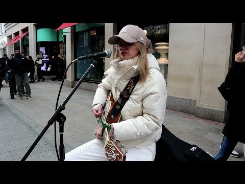 An Absolutely Stunning Performance of "Raglan Road" by Zoe Clarke on Grafton Street