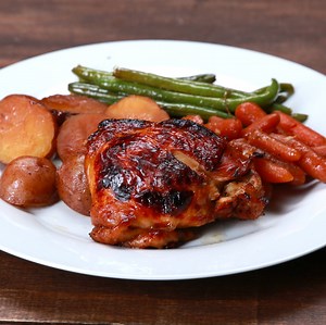 6.2M views · 52K shares | Slow Cooker Honey Garlic Chicken | The Tasty Grill | Facebook