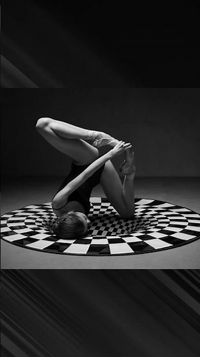 🇺🇦 Model poses for photoshoot📸 Ballet. Model Olga