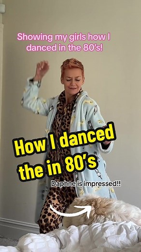 Dancing like it's the 80's with my girls! | Fun dance party with a touch of nostalgia
