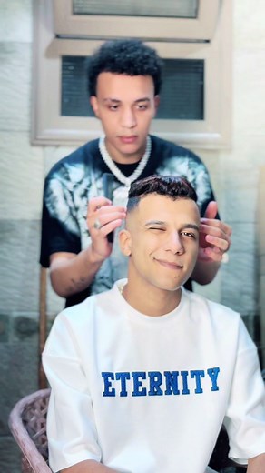 أحدث تسريحات شعر عصام صاصا