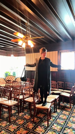 10 Second Tidy: Cleaning Up a Big Mess Fast!