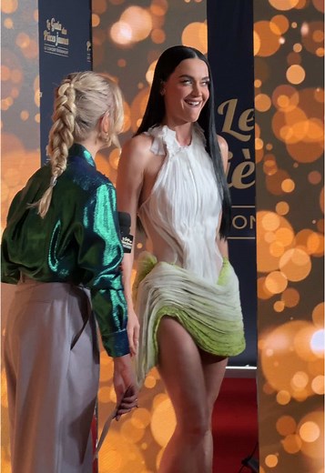 Gala des pièces jaunes avec Katy Perry et Stray Kids