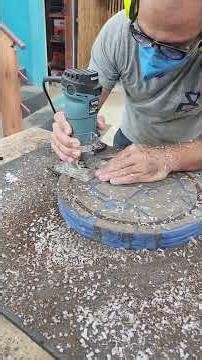 Day 29 of 100 - Can I use a router on epoxy resin? Won't the bit break?