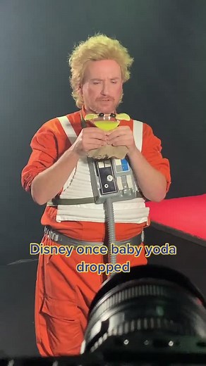 But really though... Mando is the one! (Outtakes) #starwars #starwarscosplay #cosplay #disney #mandolorian #mando #babyyoda #starwarsrebels