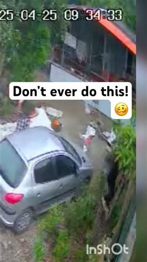 Don’t Ever Do This on a Ladder🥴🫠 #clips #funny #funnyfails #accidentnews #funniestvideo #vlog