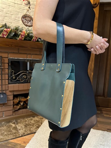 Handmade Leather Bag With Wooden Handles and Walnut Wood Sides: Leather Handbag - Etsy