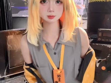 PoppaChan cosplay Ju Fufu - Zenless Zone Zero